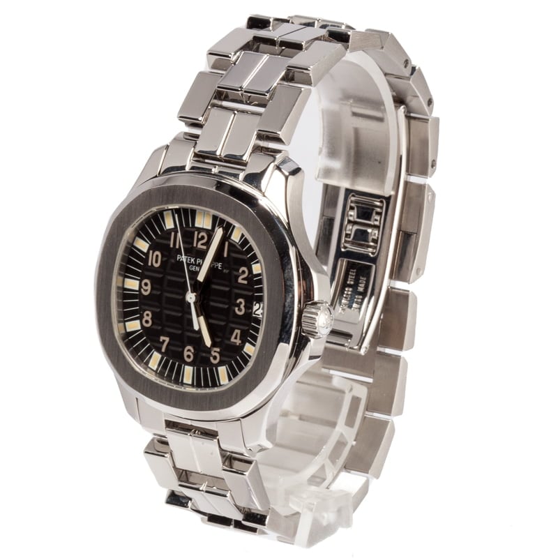 Pre-Owned Patek Philippe Aquanaut