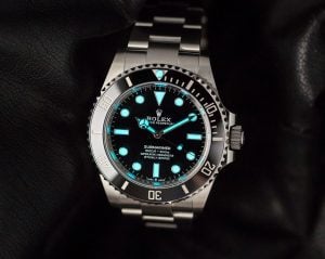 Rolex Chromalight Vs. Super-LuminNova Ultimate Guide - Bob's Watches