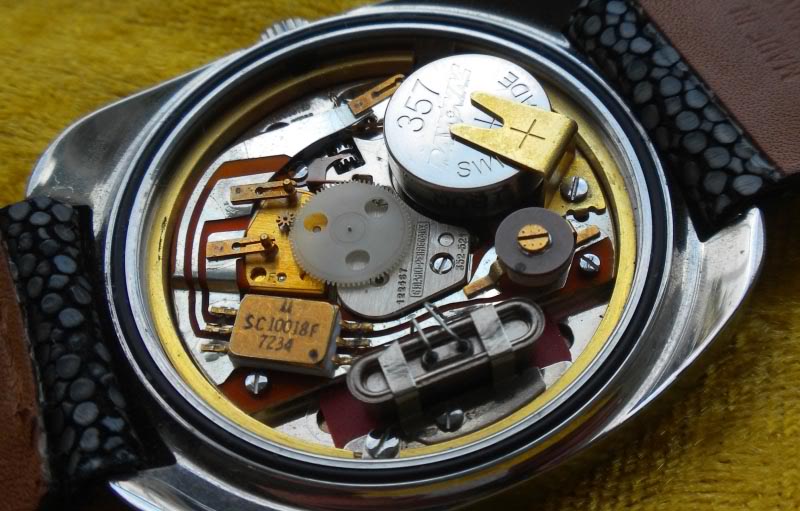 How to Change the Battery in your Rolex Daytona - Bob's Watches