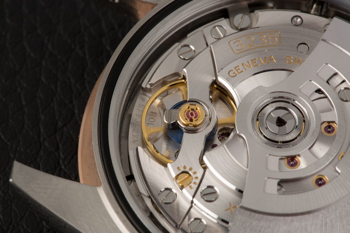 Rolex 3135 vs. Caliber 3235 Bob's Watches