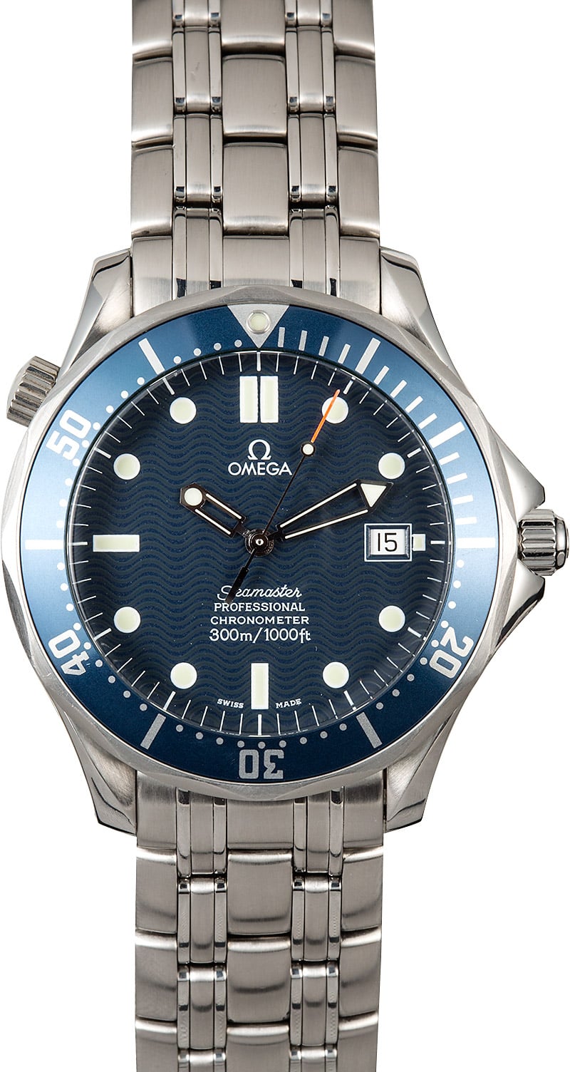 James Bond Omega Seamaster Diver 300M 007 Wave Dial Blue Dive Watch