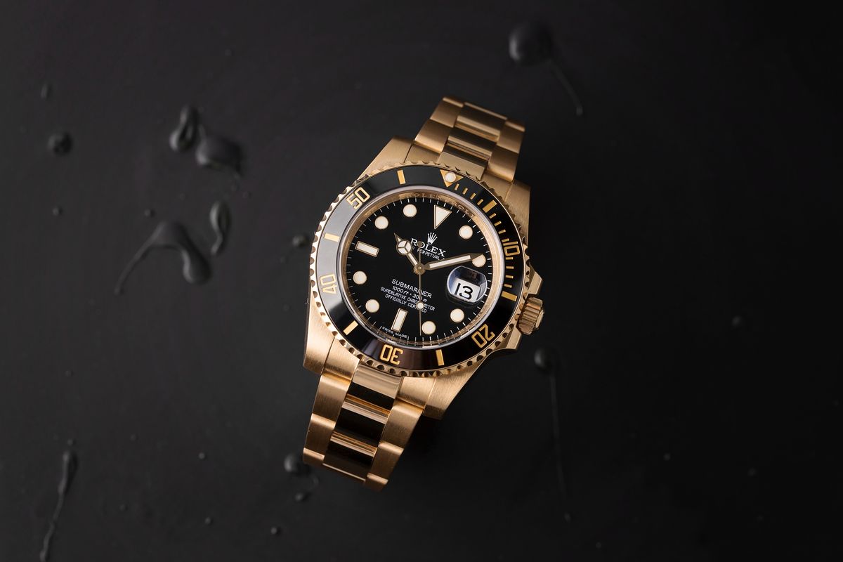  How Much Is a Gold Rolex Submariner Price Guide Black dial yellow gold