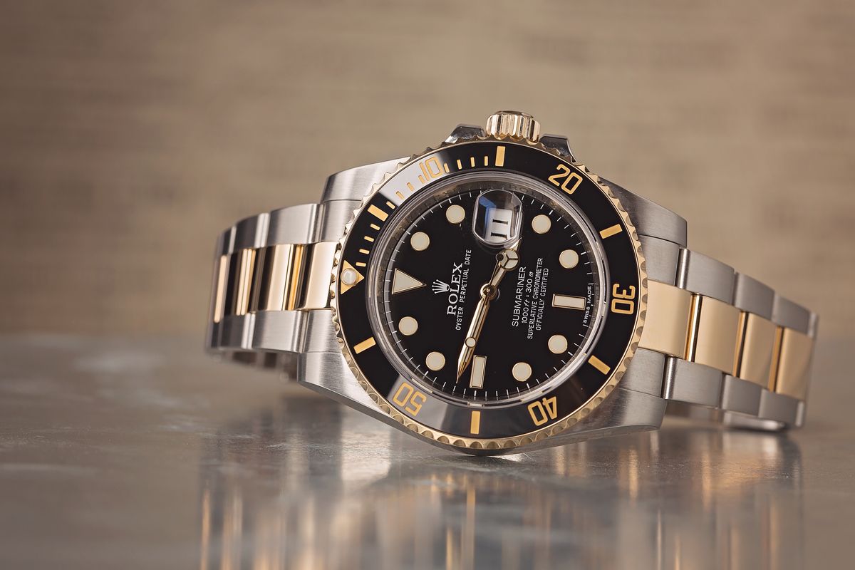 Price Guide: How Much Is a Rolex Submariner in 2020? - Bob's Watches