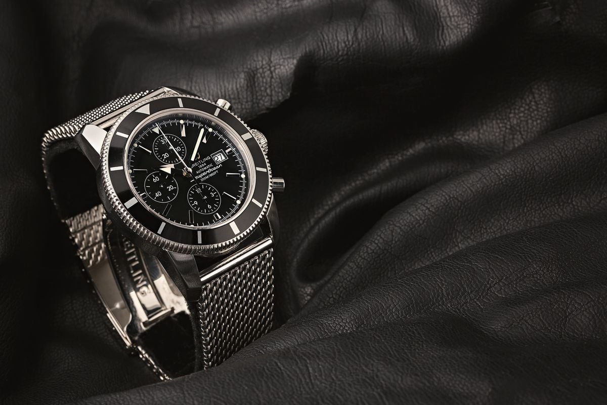 Breitling superocean vs tudor black outlet bay