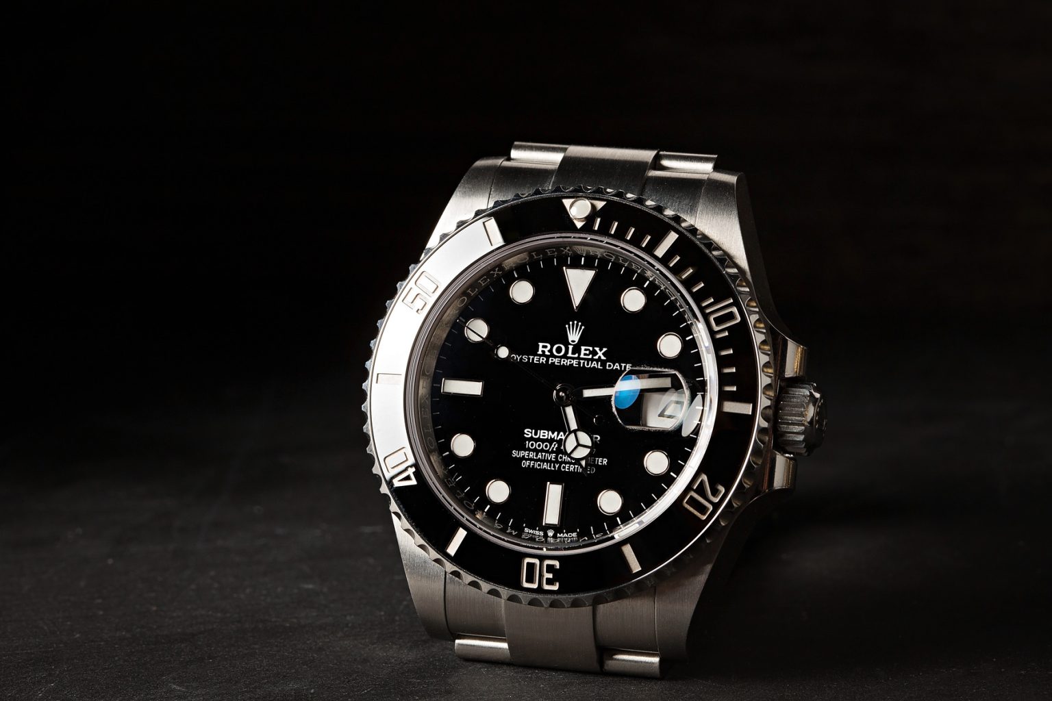 Omega Seamaster vs. Rolex Submariner | Bob's Watches