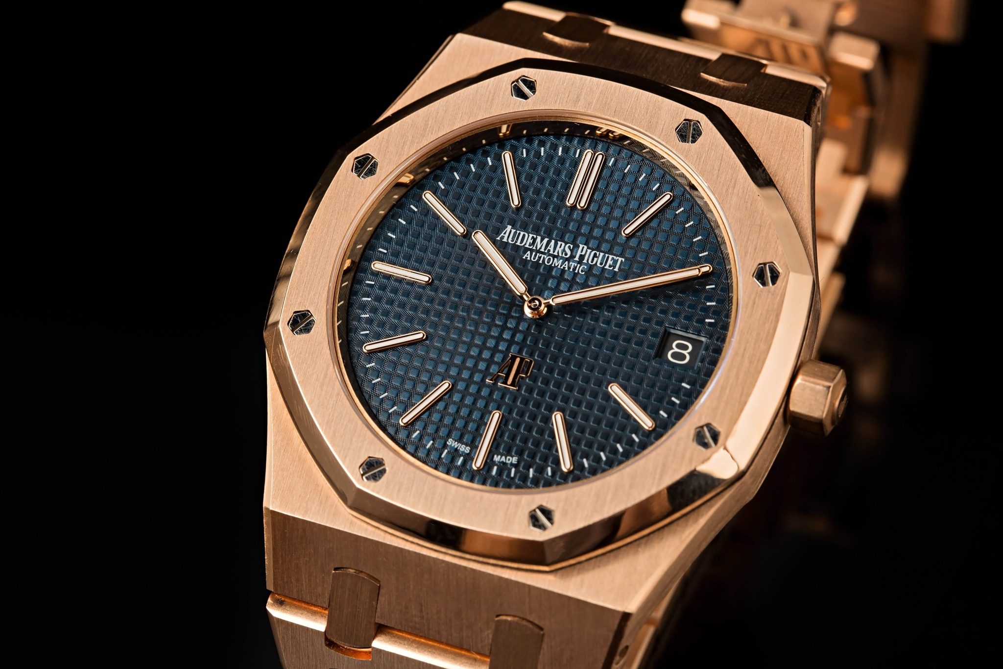 Audemars Piguet Rose Gold Ultimate Buying Guide | LaptrinhX / News