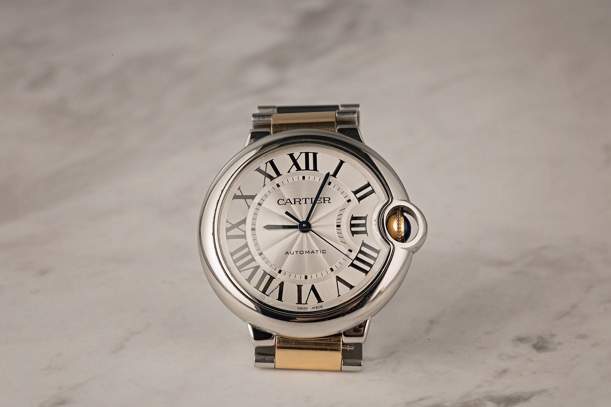 Best Cartier Watch for Ladies: In-Depth Review