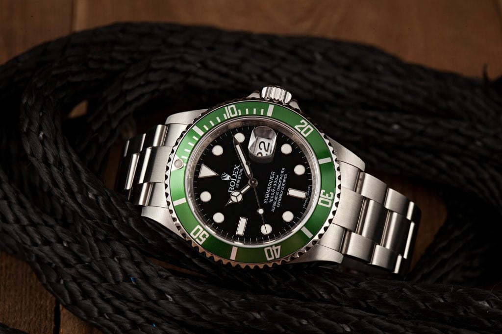 Rolex Submariner with Date Ultimate Buying Guide Kermit 16610LV