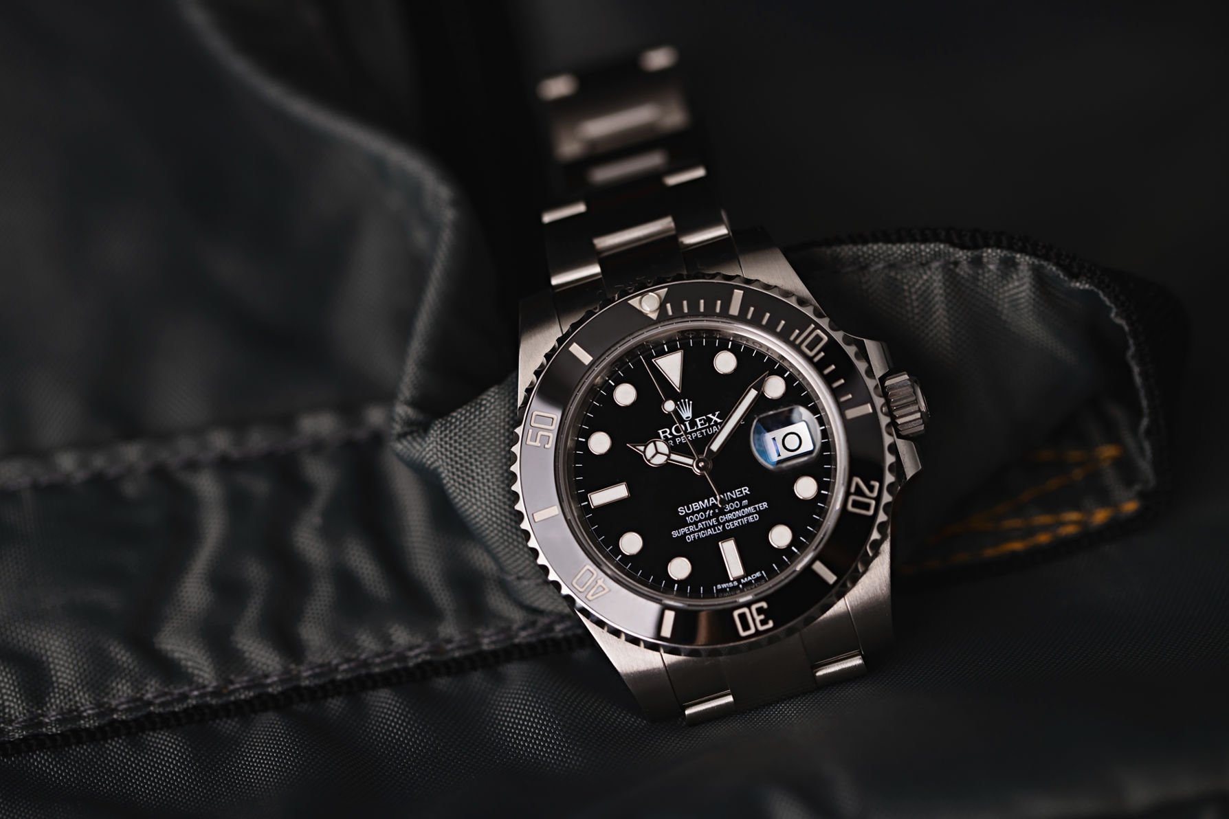 Rolex Submariner Prestige vs. Practicality: Brand Positioning and Market Appeal