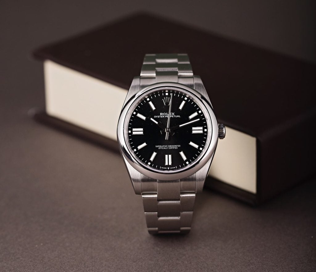 Buying Guide: Tips for Purchasing a Rolex Oyster Perpetual 124300