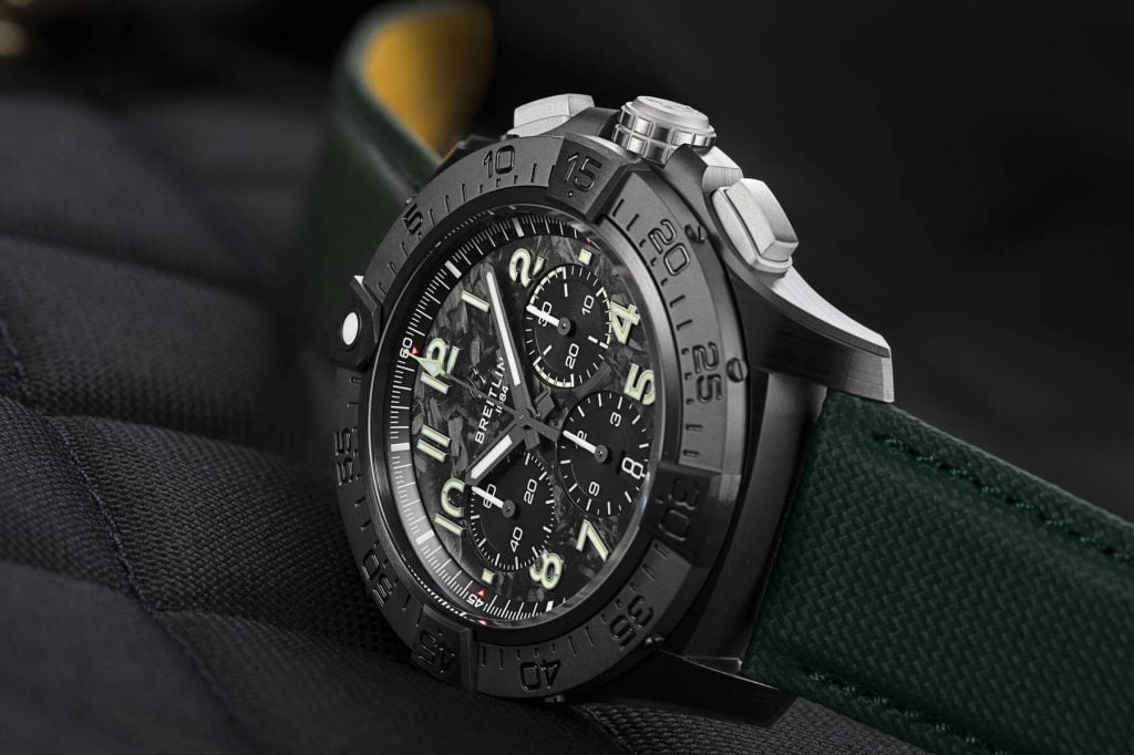 breitling-super-avenger-B01-chronograph-46-night-mission-ref-SB0148101B1X1_RGB