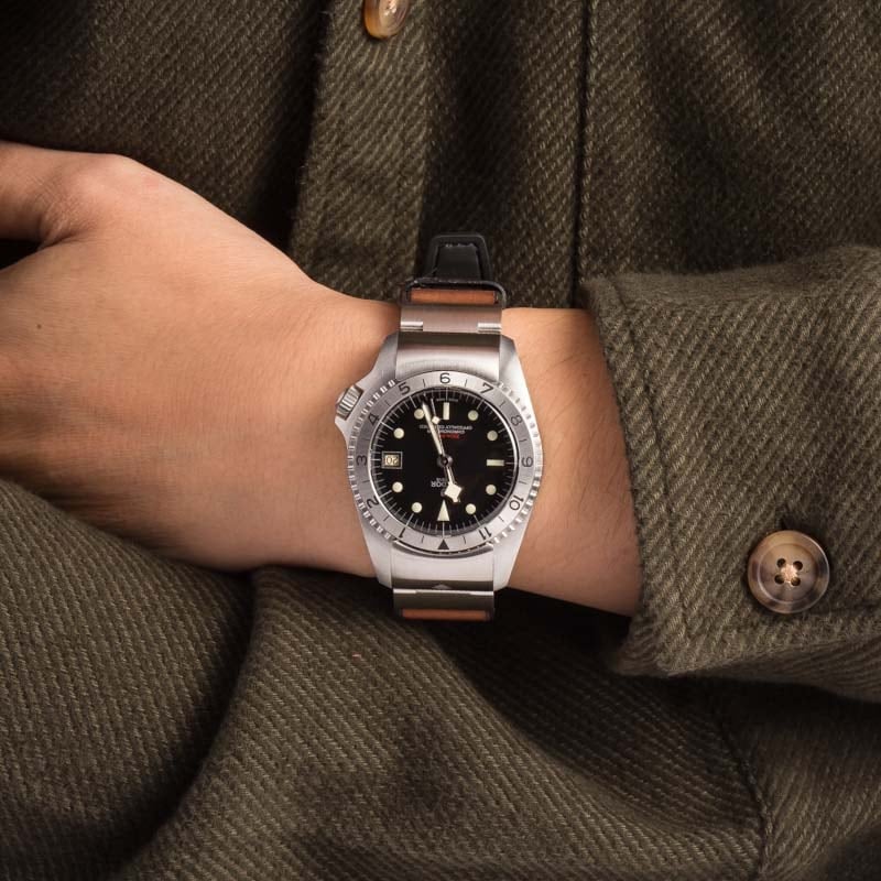 Tudor Black Bay P01 ref 70150 Steel on Leather Strap