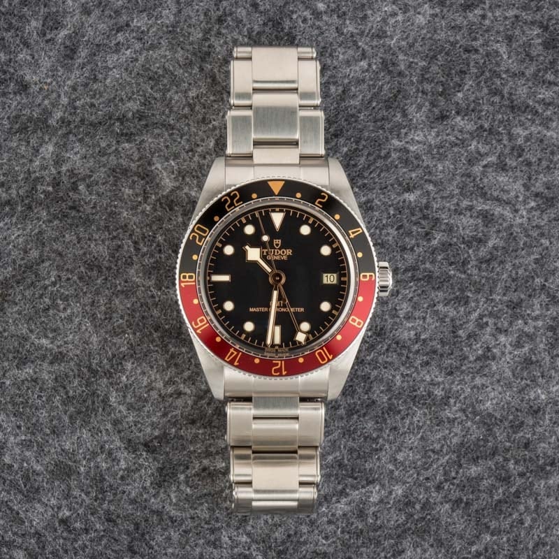 Tudor Black Bay 58 GMT M7939G1A0NRU-0001 Black & Burgundy Bezel