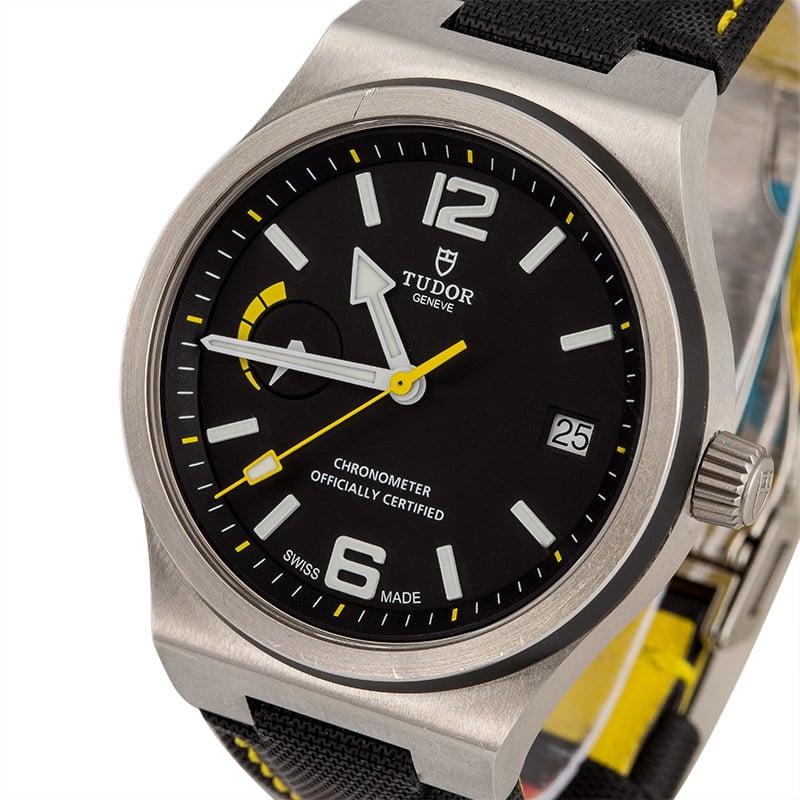 tudor north flag 91210n